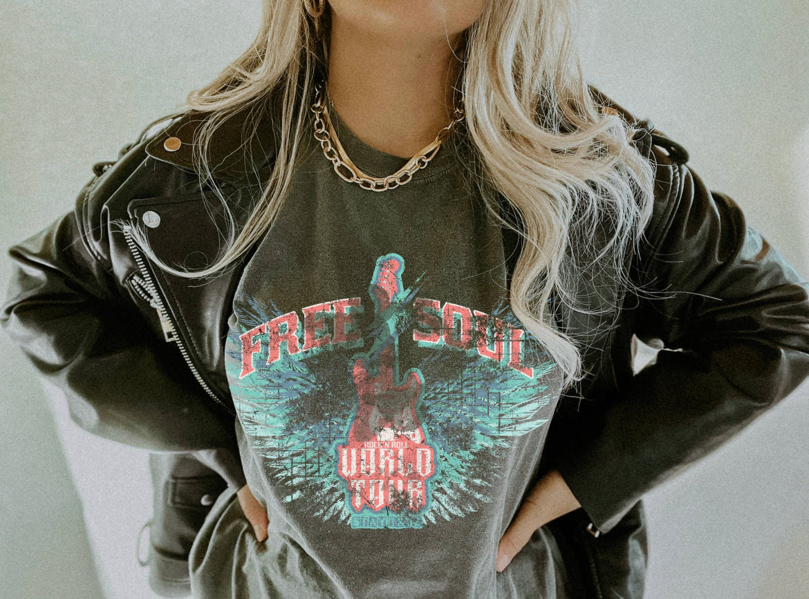 Free Soul Graphic Tee