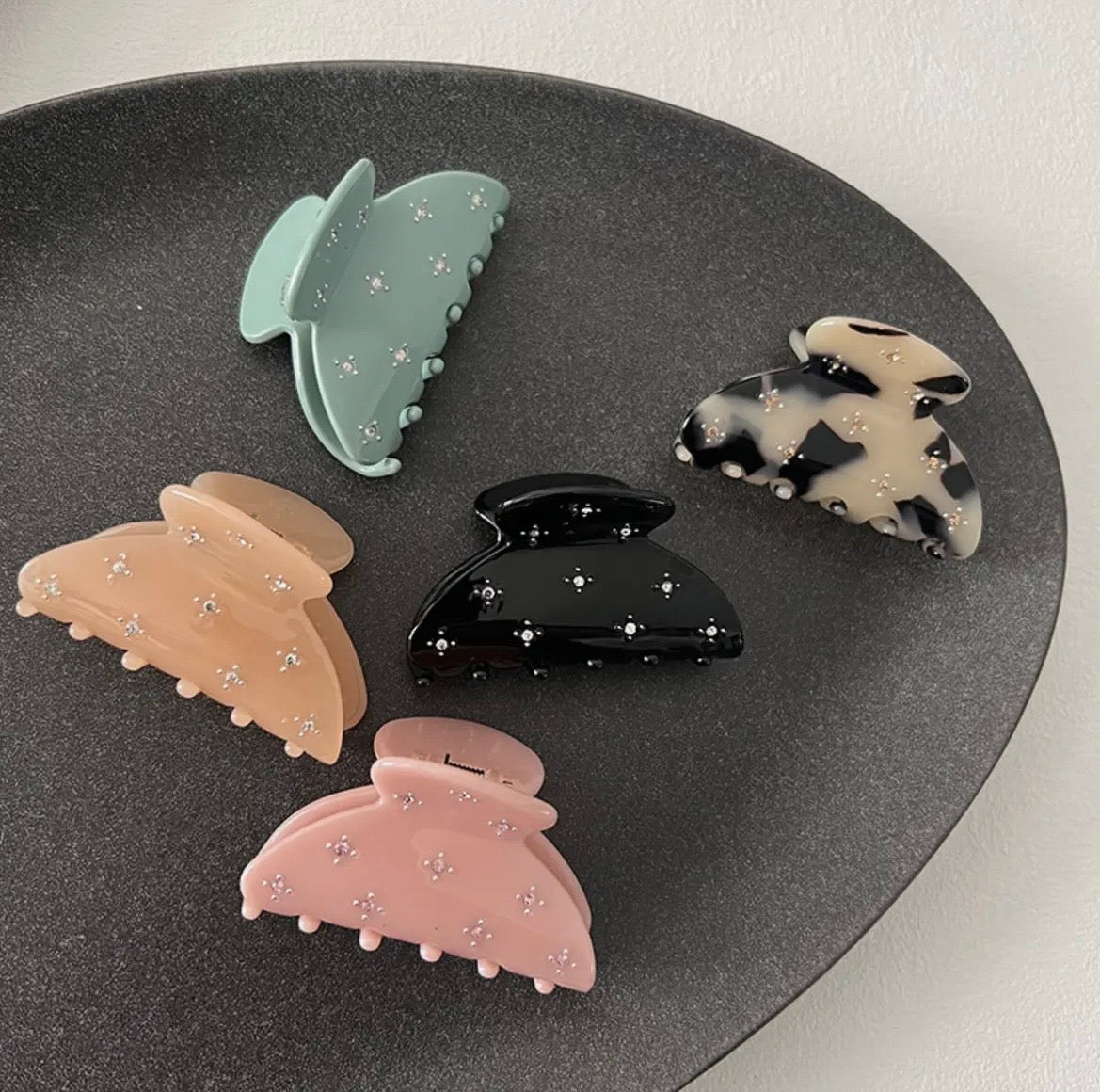 2.5” Rhinestone Hair Claw