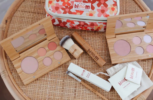 Bloom Makeup Kit