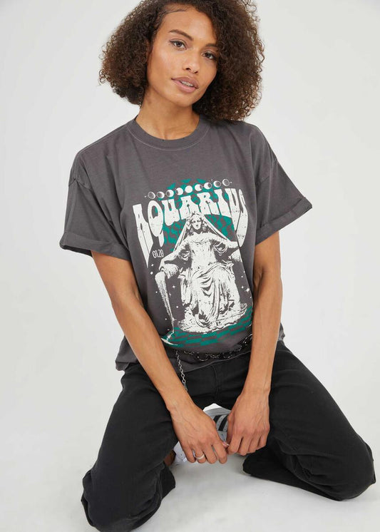 Girl Dangerous: Aquarius Astrology Tee 1.20 - 2.18