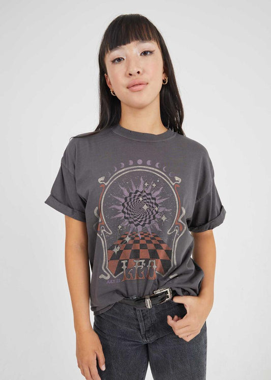 Girl Dangerous: Leo Astrology Tee 7.23 - 8.22