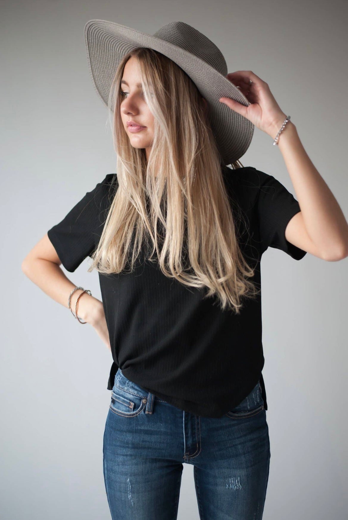 Pixie Rib Rib Knit Split Hem Tee in Black – Pixie + Patches